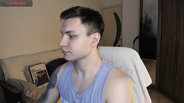 handsome guy01 online show from October 7, 4:26 pm