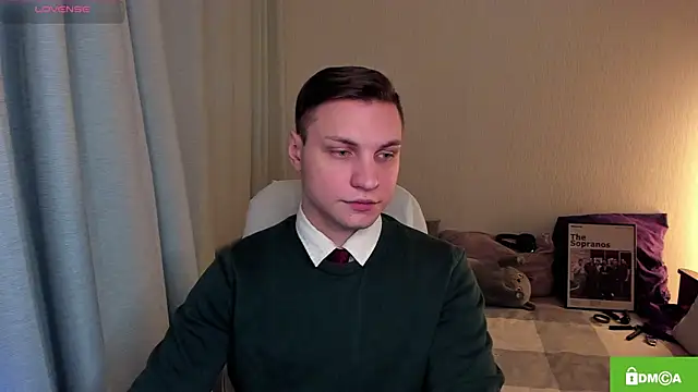 handsome guy01 online show from May 9, 8:58 pm