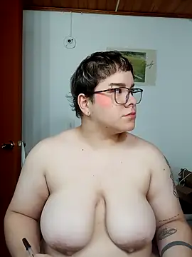 amalia love online show from February 12, 4:07 am