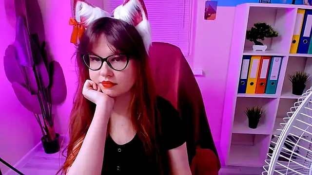 CarolGiggly online show from October 17, 3:42 am