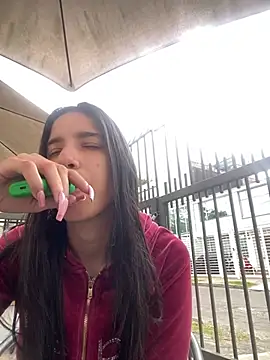 Snapshot of Praga_Pink chatting on January 15, 9:18 pm Praga Pink online show from January 15, 9:18 pm