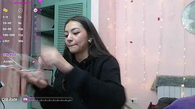 Snapshot of Nikoll_kitten chatting on December 25, 7:56 pm Nikoll kitten online show from December 25, 7:56 pm