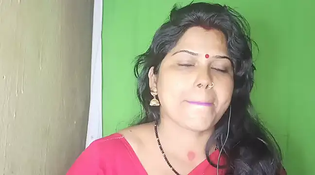 mamoni91 online show from February 6, 5:40 pm