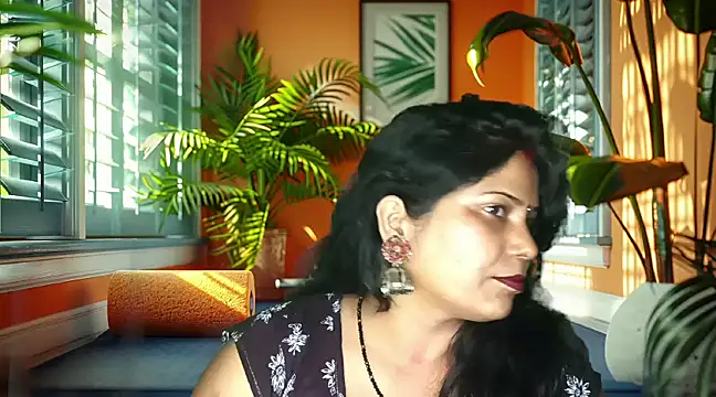 mamoni91 online show from March 8, 8:22 am
