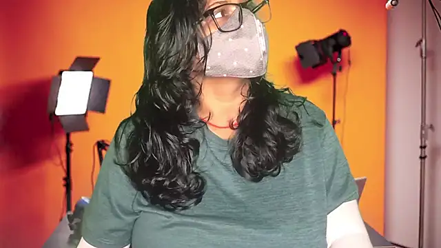 mamoni91 online show from September 21, 1:51 am