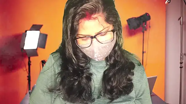 mamoni91 online show from October 12, 4:00 am