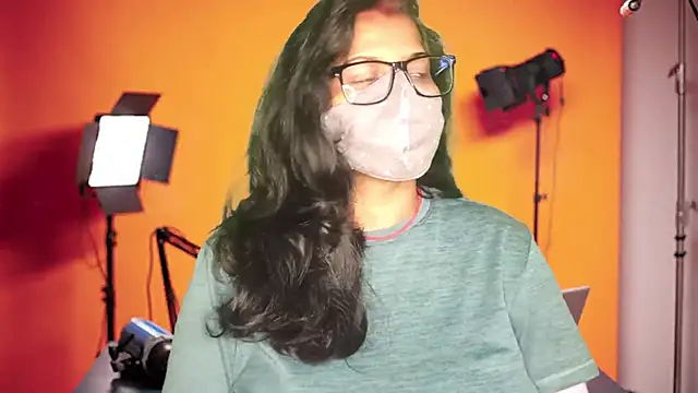 mamoni91 online show from October 22, 2:45 am