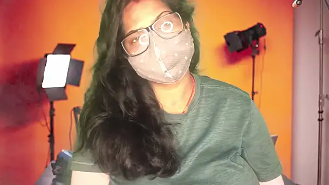 mamoni91 online show from November 1, 3:30 am