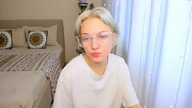 VelvetVixen155 online show from February 9, 9:37 am