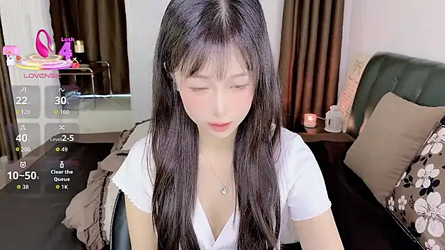 -Wendy   online show from July 5, 8:43 am