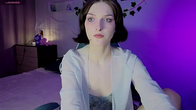 Sweet Paradox online show from September 17, 10:55 pm