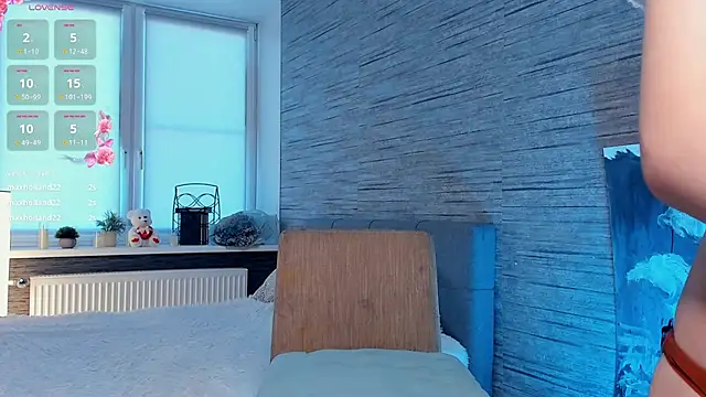 MerylHedley online show from February 19, 1:39 pm