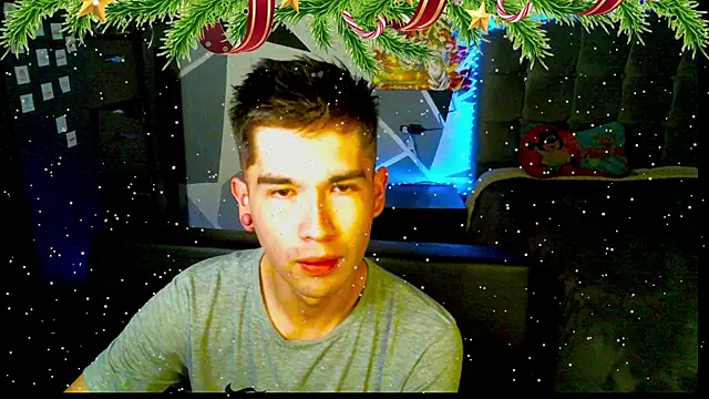 Snapshot of samael1107 chatting on December 7, 12:19 am samael1107 online show from December 7, 12:19 am