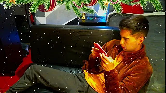 Snapshot of samael1107 chatting on December 15, 1:46 am samael1107 online show from December 15, 1:46 am