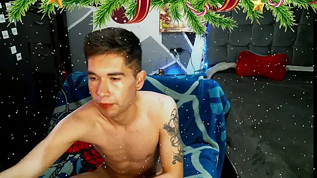 Snapshot of samael1107 chatting on December 15, 5:42 pm samael1107 online show from December 15, 5:42 pm