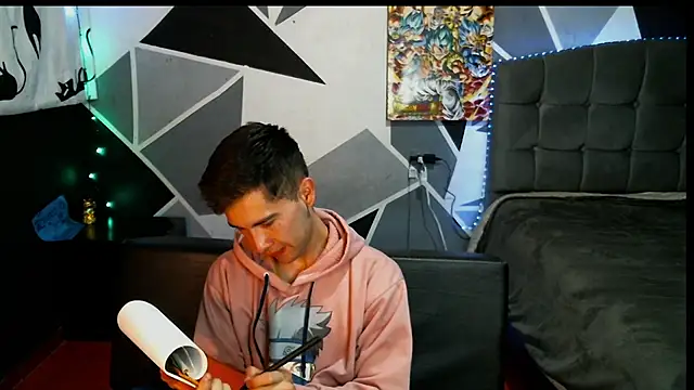 Snapshot of samael1107 chatting on December 20, 1:58 am samael1107 online show from December 20, 1:58 am