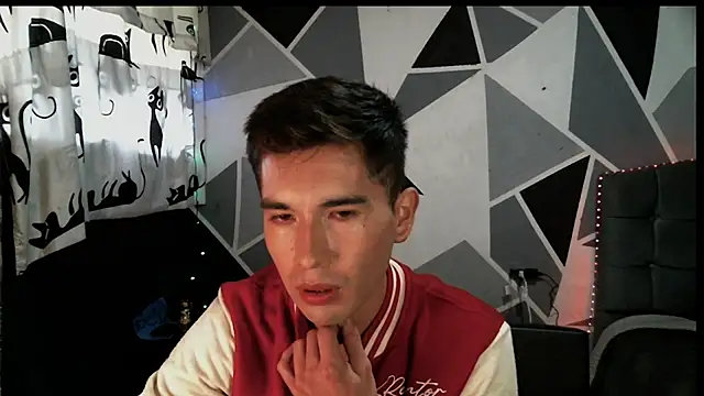 Snapshot of samael1107 chatting on December 24, 8:49 pm samael1107 online show from December 24, 8:49 pm