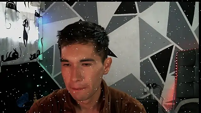 Snapshot of samael1107 chatting on December 25, 4:00 pm samael1107 online show from December 25, 4:00 pm