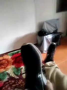 Snapshot of samael1107 chatting on September 24, 10:24 pm samael1107 online show from September 24, 10:24 pm