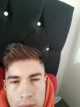 Snapshot of samael1107 chatting on October 10, 2:38 pm samael1107 online show from October 10, 2:38 pm