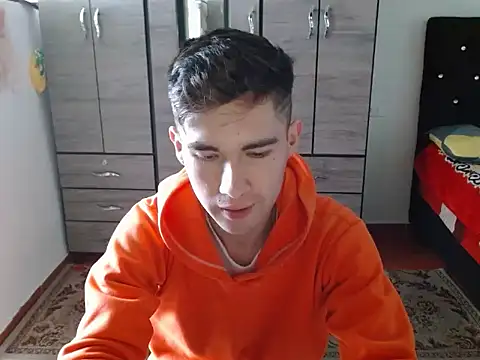 Snapshot of samael1107 chatting on October 17, 9:06 pm samael1107 online show from October 17, 9:06 pm