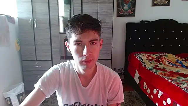 Snapshot of samael1107 chatting on October 31, 3:46 pm samael1107 online show from October 31, 3:46 pm