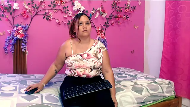 analdeepalejandra18 online show from November 1, 7:38 pm