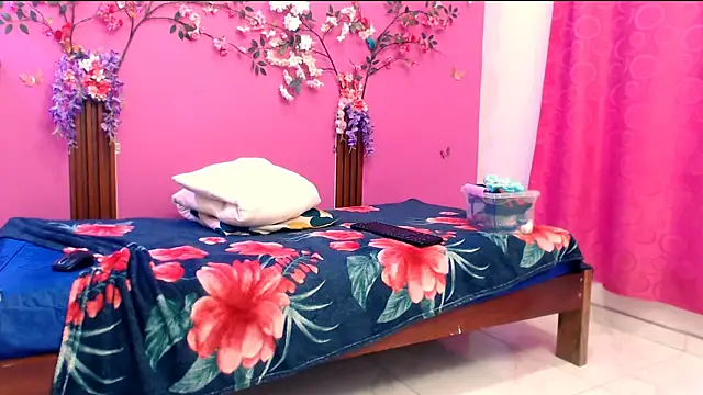 analdeepalejandra18 online show from December 22, 7:11 pm