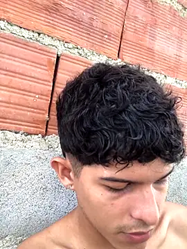 Snapshot of LiamGadiell chatting on November 23, 4:18 pm LiamGadiell online show from November 23, 4:18 pm