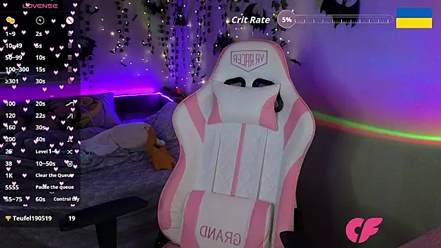 RedVelveten online show from October 23, 12:59 pm