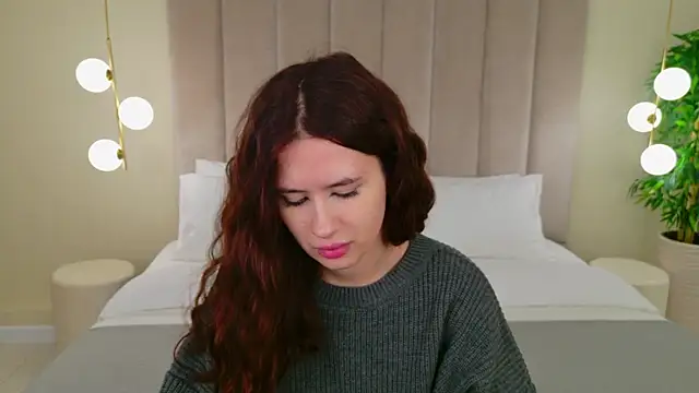 milaleoneli online show from January 26, 12:33 pm