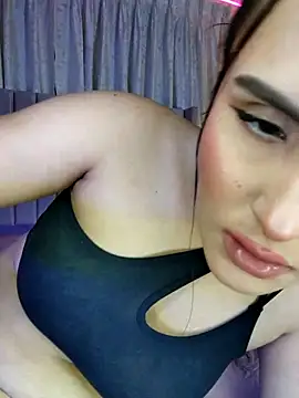 Snapshot of Aliison_Smith chatting on January 14, 8:20 am Aliison Smith online show from January 14, 8:20 am