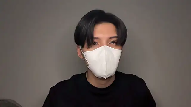 Lio kun online show from January 8, 1:13 pm