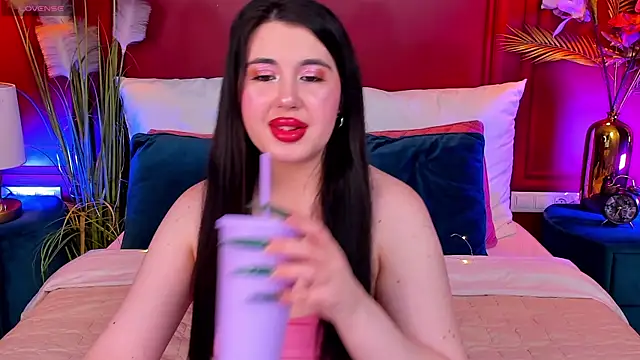 Mayzzie online show from April 28, 7:08 pm