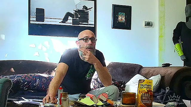 Kingsscepter online show from June 17, 5:36 pm
