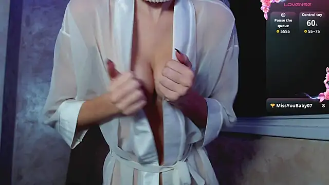 Domiiiniiicana online show from September 10, 7:14 pm