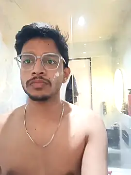 skinnyyyyyyyyy online show from January 9, 4:04 am