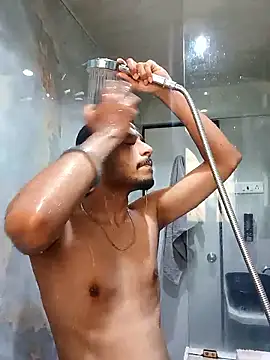 skinnyyyyyyyyy online show from May 3, 7:14 am
