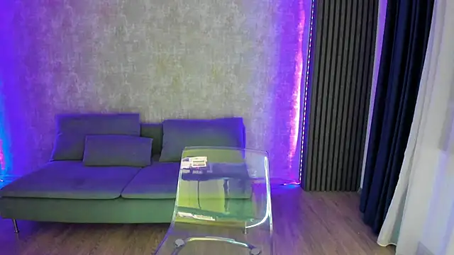 Snapshot of Milla_Heart chatting on March 13, 5:18 pm Milla Heart online show from March 13, 5:18 pm