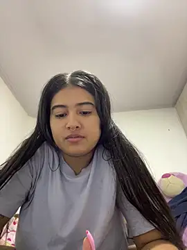 AliceMayer1 online show from February 15, 1:49 pm