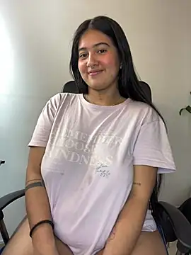 AliceMayer1 online show from March 3, 7:43 am