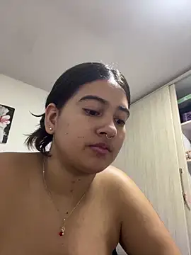 AliceMayer1 online show from March 4, 8:49 pm
