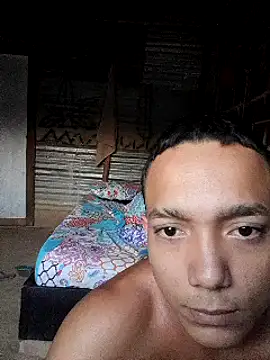 Snapshot of tayson_ chatting on January 7, 11:26 am tayson online show from January 7, 11:26 am