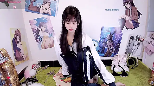 Snapshot of Xiaomi-Angela chatting on April 6, 5:41 am Xiaomi-Angela online show from April 6, 5:41 am