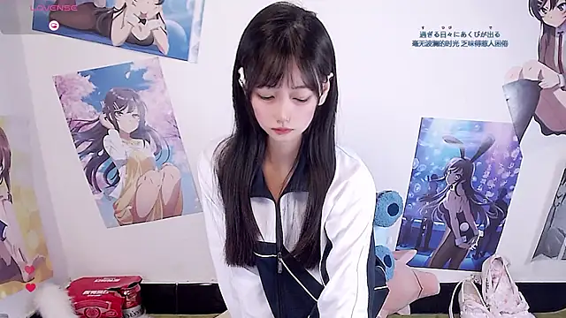Snapshot of Xiaomi-Angela chatting on April 25, 1:36 pm Xiaomi-Angela online show from April 25, 1:36 pm
