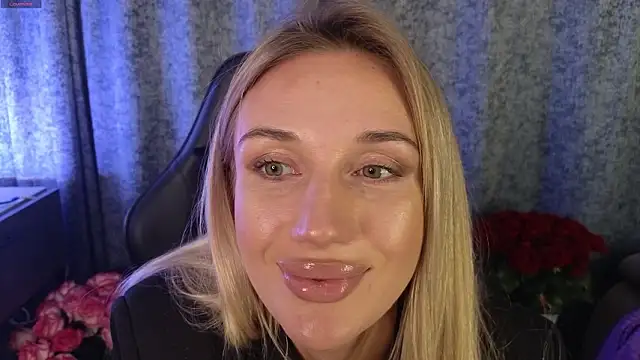 Megan Kira online show from March 9, 4:33 pm