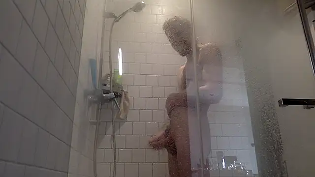 oktober1993 online show from March 3, 4:02 pm