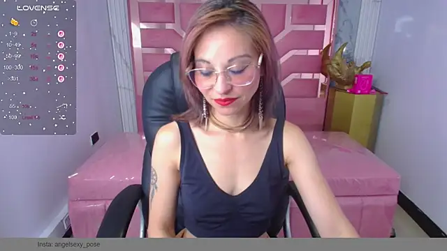abril ch  online show from May 14, 12:34 pm