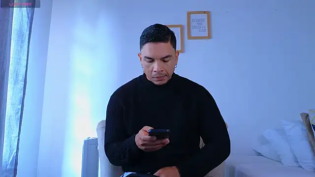 estebandelouis online show from February 23, 1:30 pm