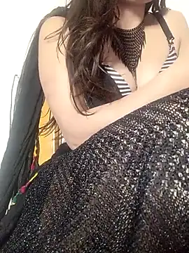 Lusty Queen69 online show from March 1, 6:21 pm